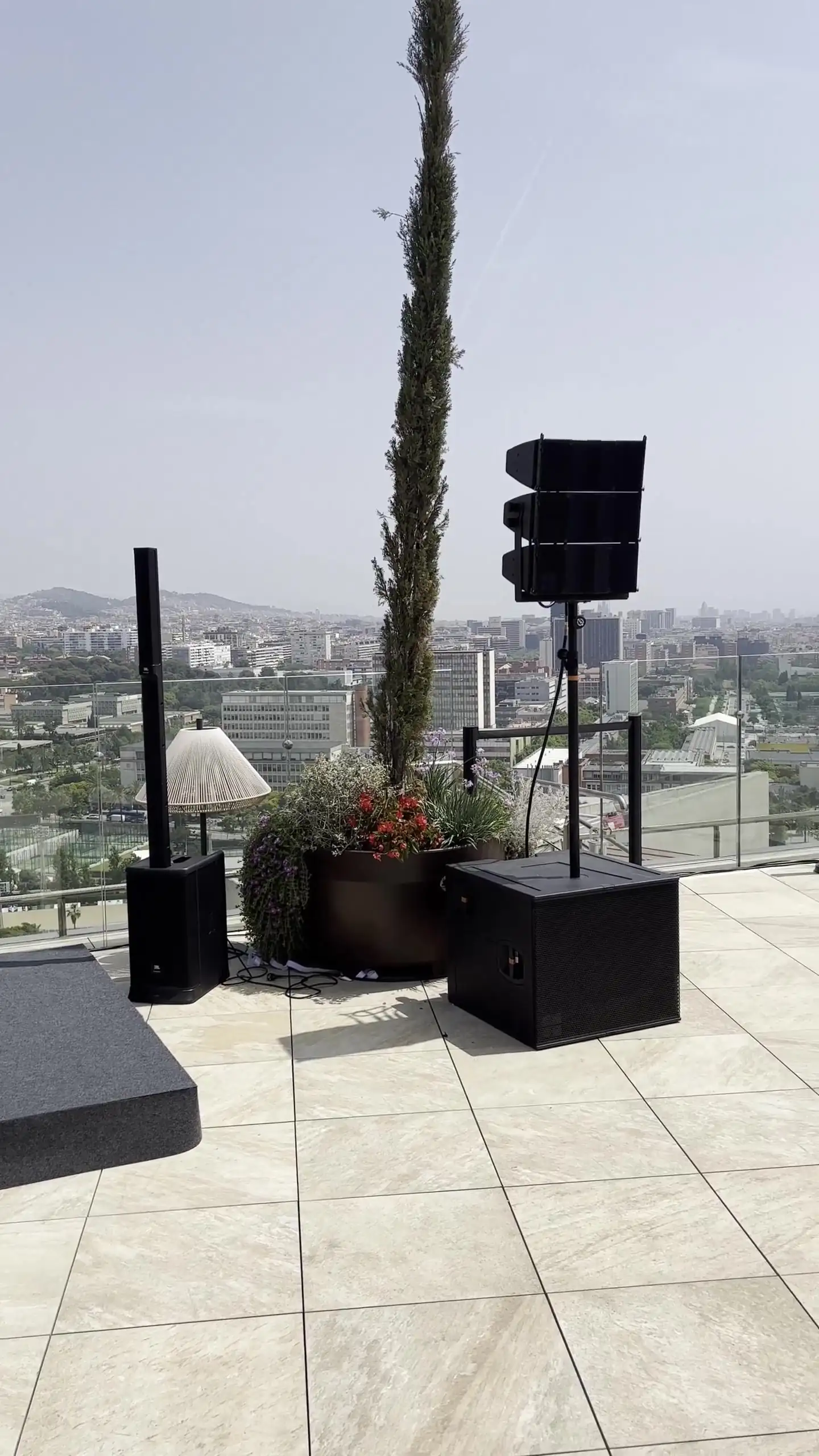 Montaje de escenario de Dreamscape Events